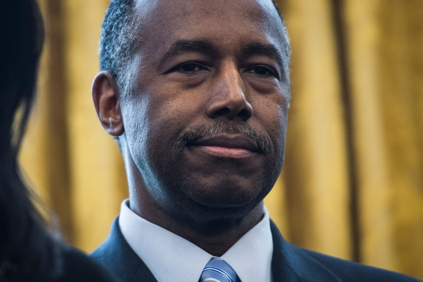 Carson calls for HUD inspector general to review his family’s role at the department