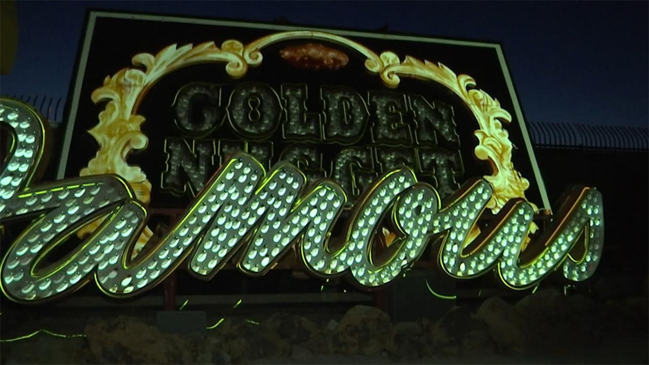 Projection art brings old Vegas neon signs back to life