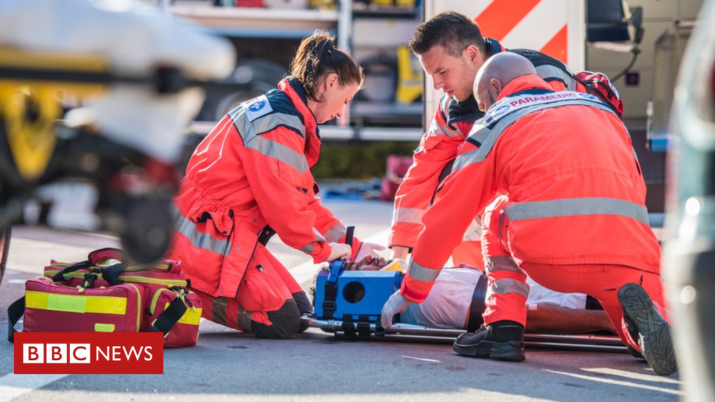 Paramedics set to prescribe medicines