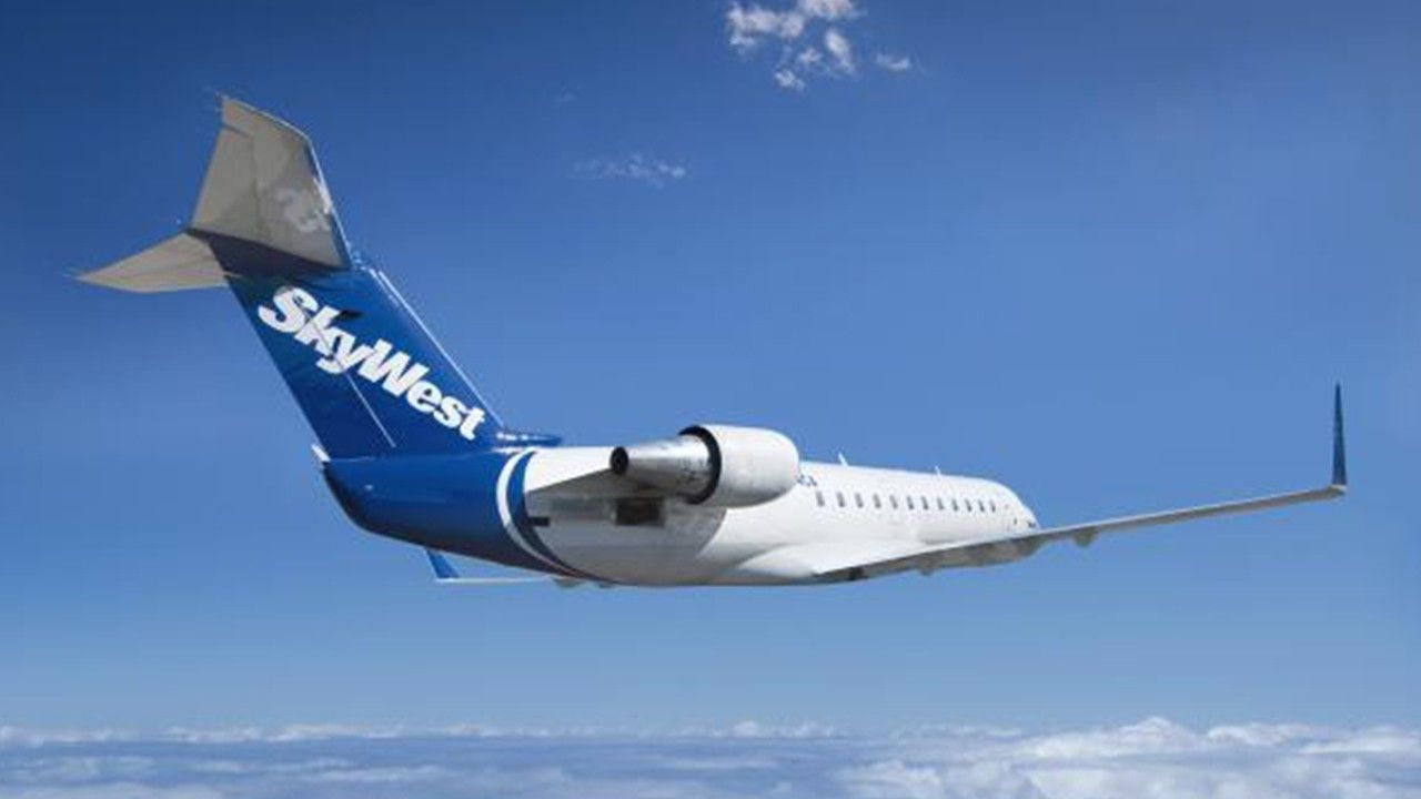 SkyWest flight attendant accusing pilot of drugging and raping her during layover