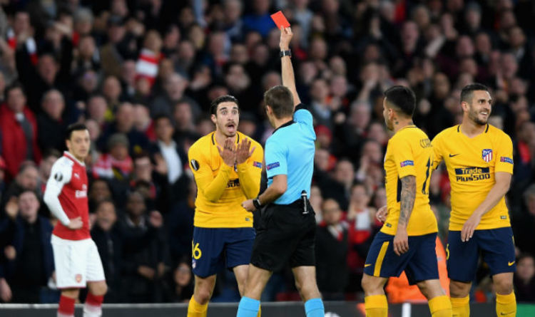 Arsenal vs Atletico Madrid: Diego Simeone and Sime Vrsaljko SENT OFF after 13 minutes | Football | Sport