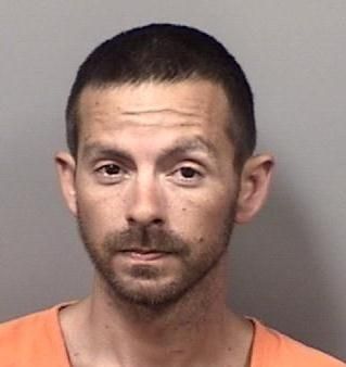 Man arrested for trying to steal an airplane