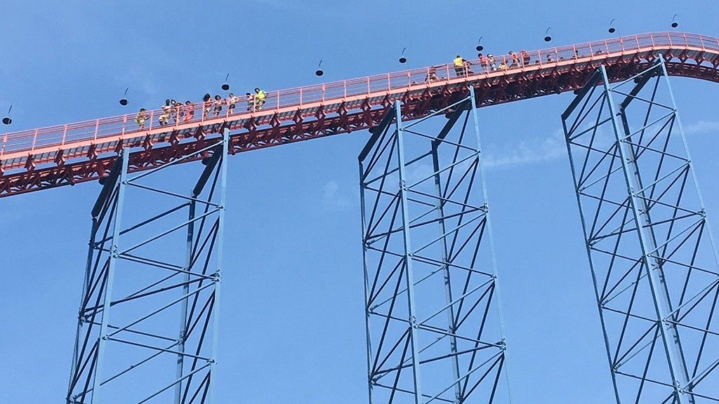 Riders removed from Six Flags America roller coaster after ride stalled on tracks