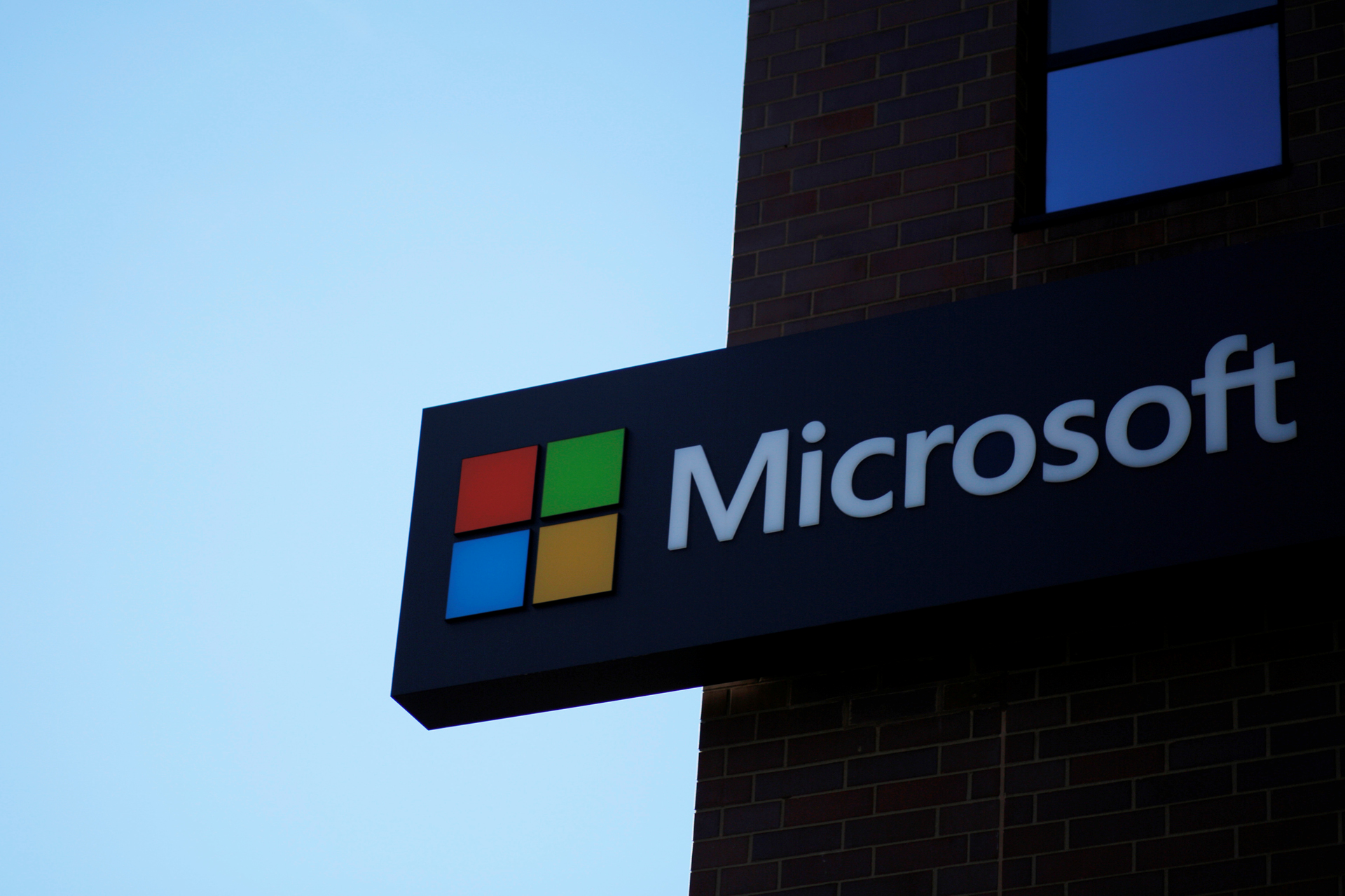 Microsoft calls for facial recognition technology rules given ‘potential for abuse’