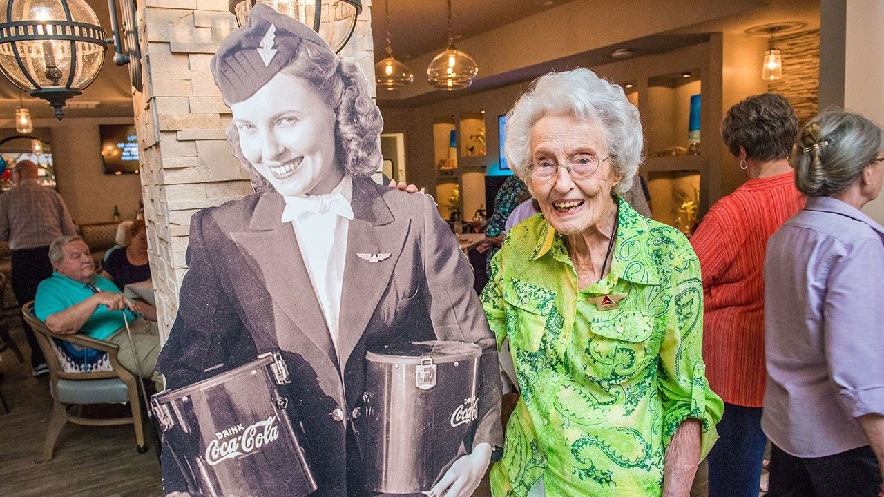 Delta throws 102nd birthday party for pioneering flight attendant, WWII vet