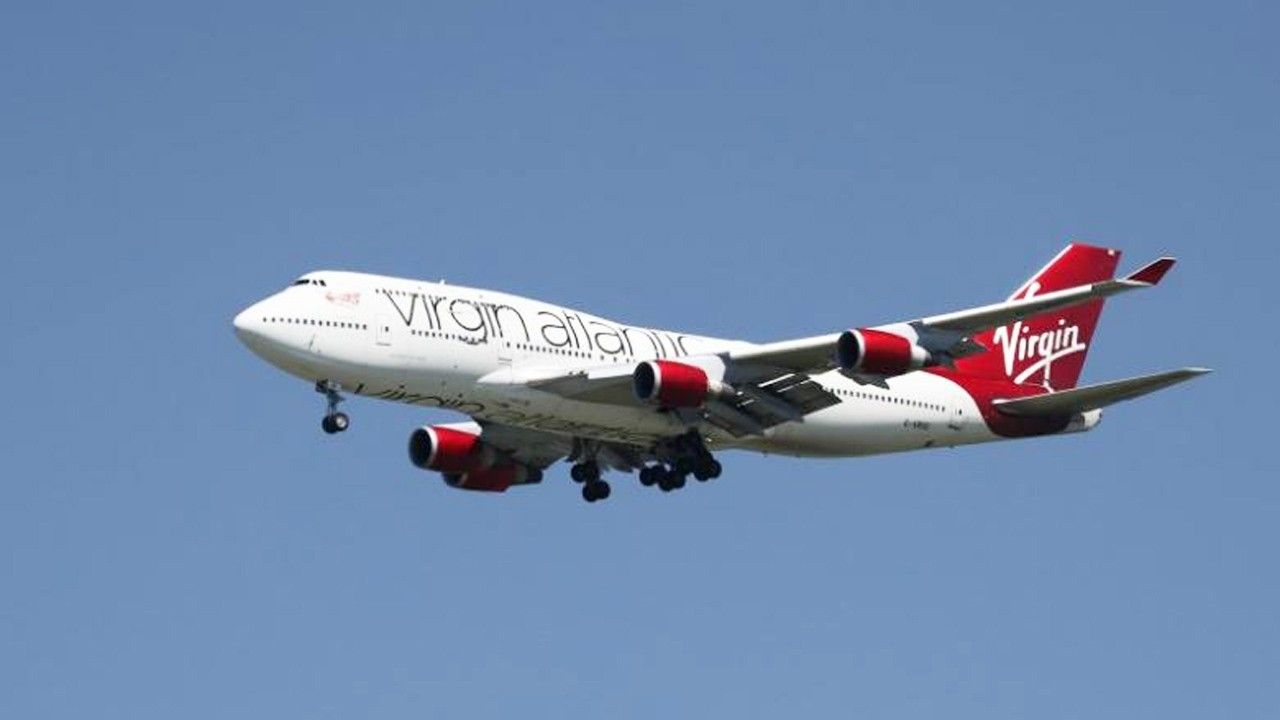 Virgin Atlantic passengers ‘faint’ on sweltering plane, forced to stay onboard two hours before flight is canceled