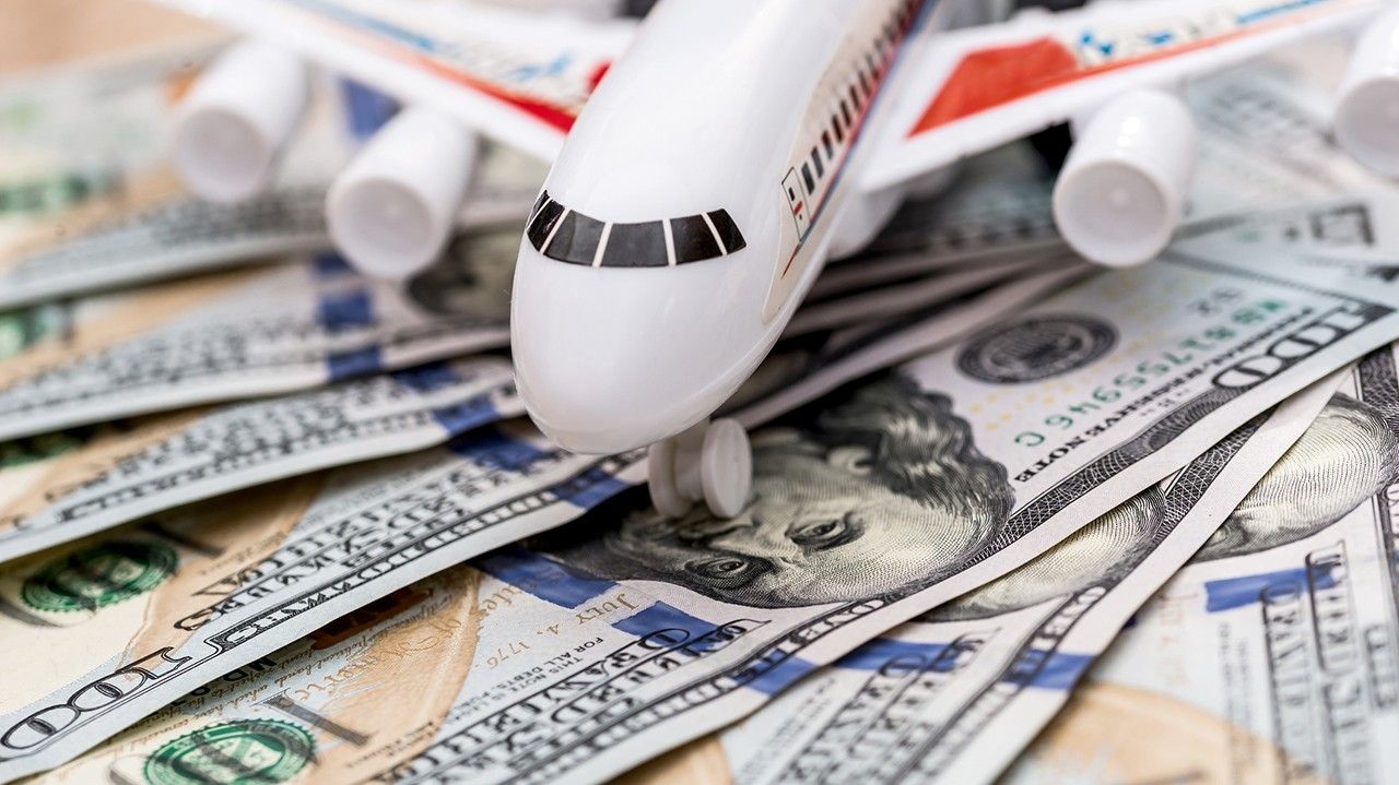Airlines are instituting new fees, so here’s how to avoid them