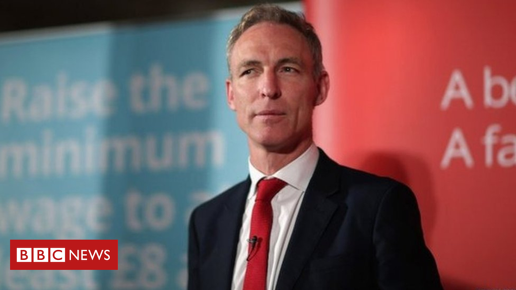 Ex-Labour leader condemns Corbyn over anti-semitism