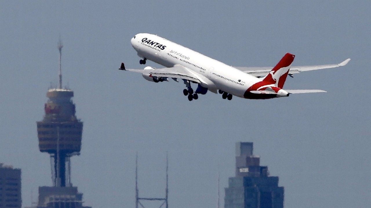 Doctor who slammed Qantas Airways for calling her ‘Miss’ sparks vicious Twitter backlash