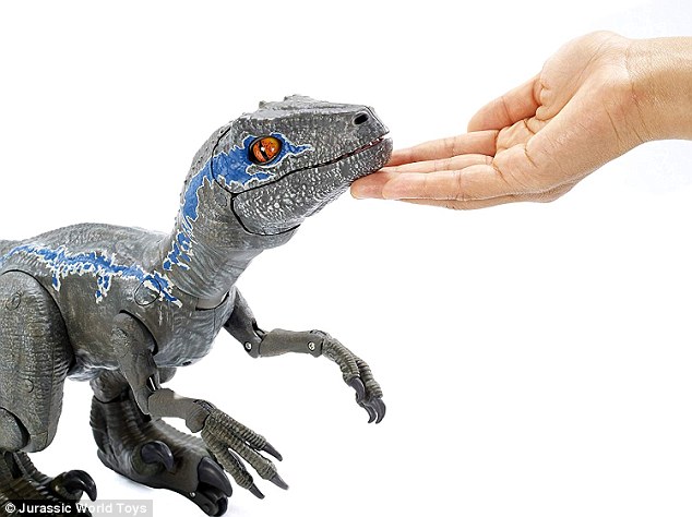 The $250 Jurassic World robot raptor that can you can train (just like Chris Pratt in the hit film)