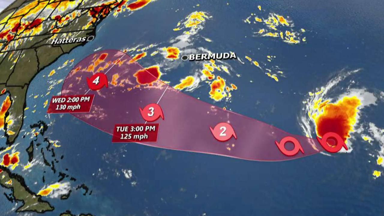 Hurricane Florence: 807 flights grounded, airlines issuing waivers