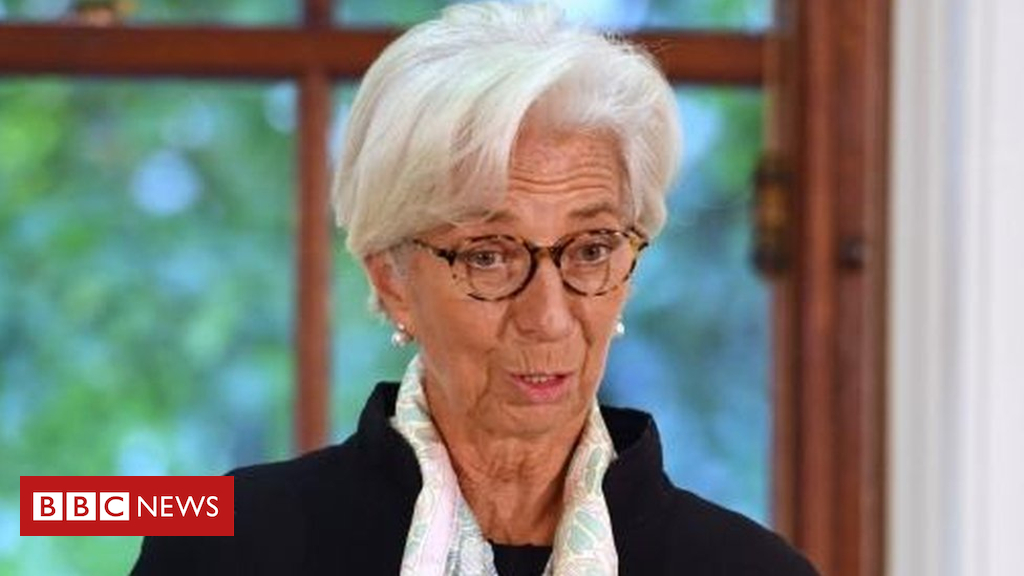 No-deal Brexit would hit UK economy, says IMF