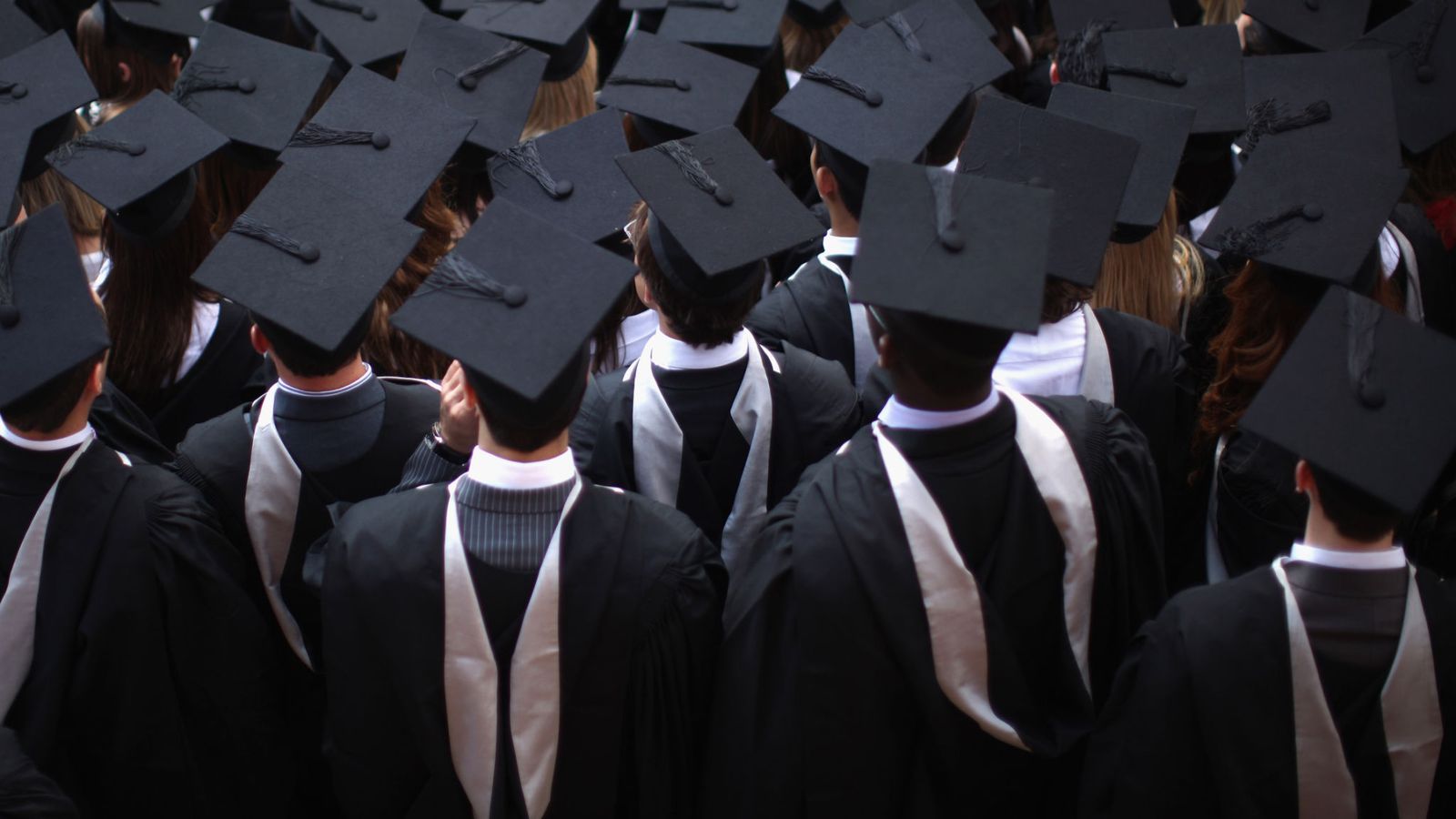 University bosses call for ‘essay mill’ companies ban