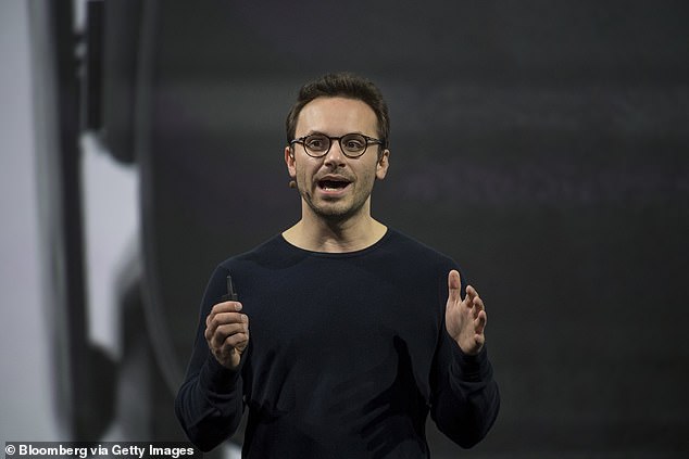 The Facebook founder exodus continues: Co-founder of Oculus quits