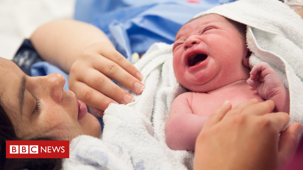 Rise in women having induced labours, NHS figures show