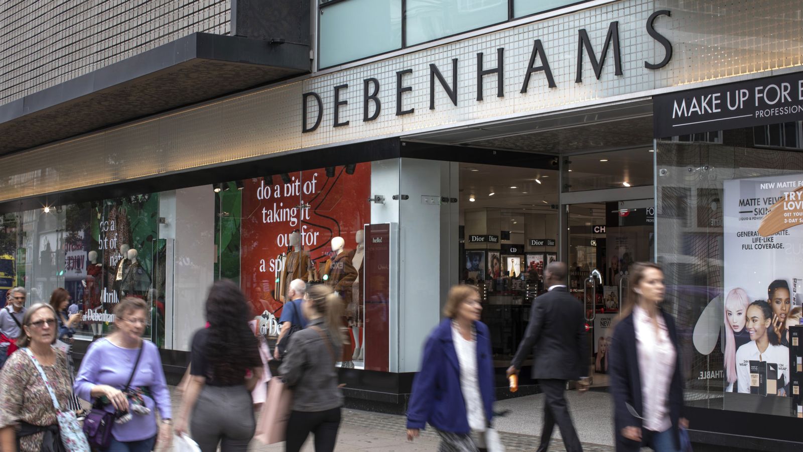 Debenhams to report biggest loss in 240-year history as stores face axe