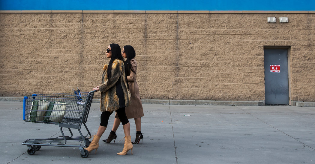 How to Date a Lot of Billionaires