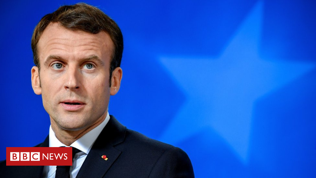 Analysis: Macron’s blunt Brexit warning to UK over fishing