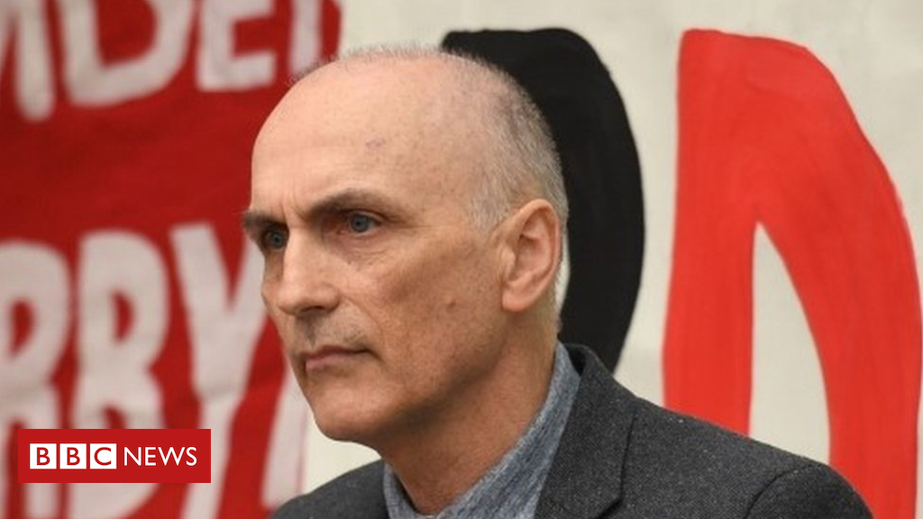 Labour MP sorry for backing musician accused of anti-Semitism