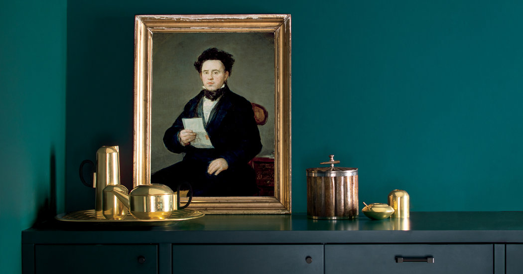 The Right Backdrop for Art Is Bold. Or Maybe It’s Neutral?