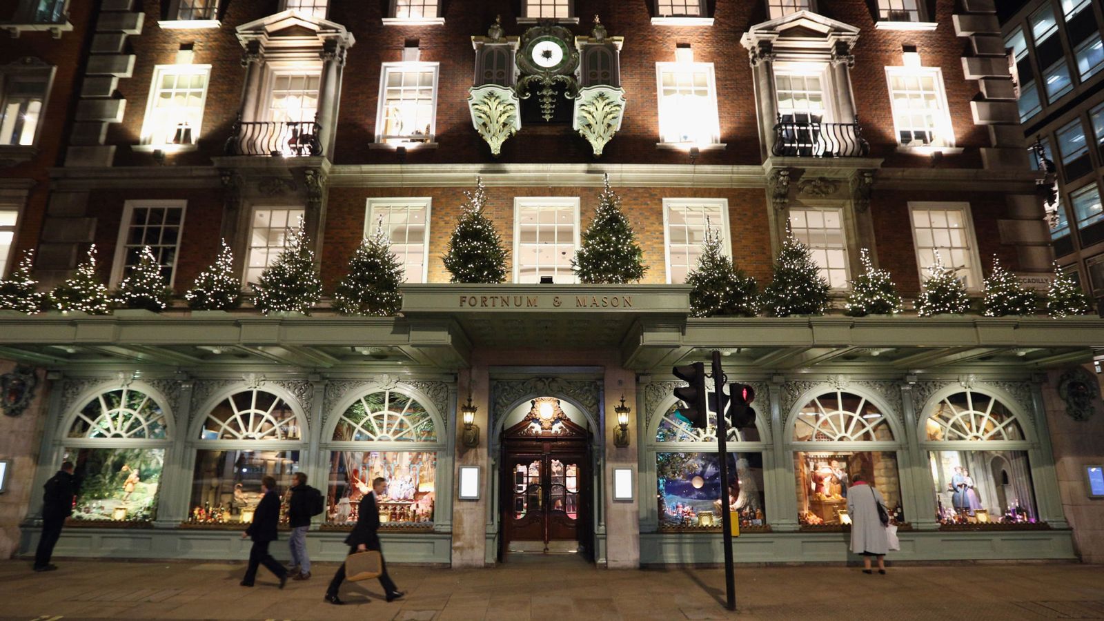 Tea and biscuits boost Fortnum & Mason profits