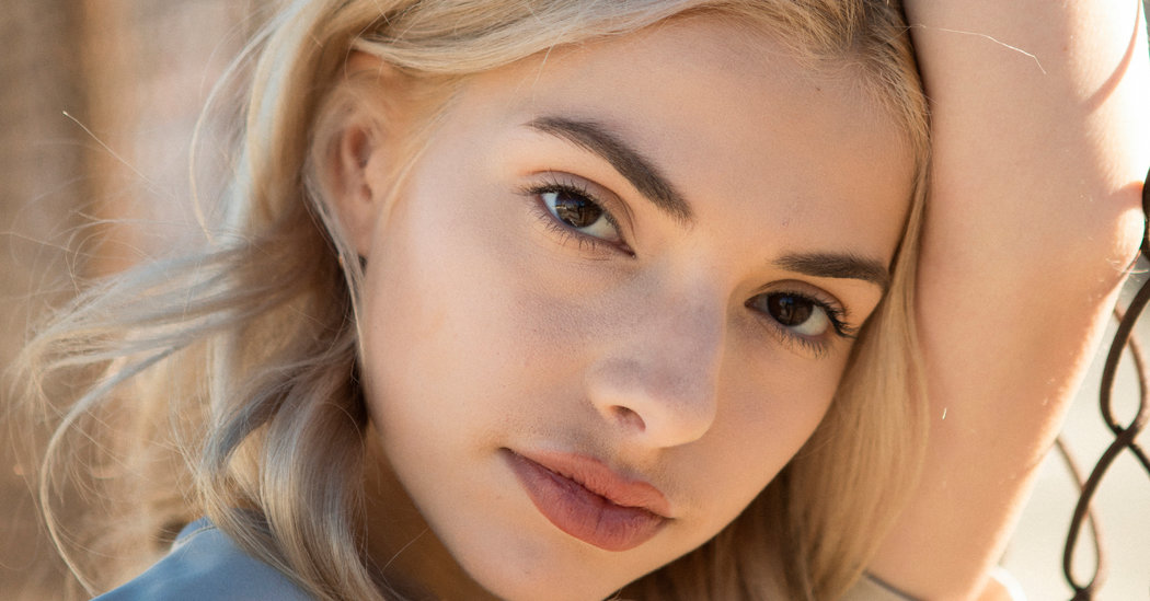 Kit Keenan, Daughter of Cynthia Rowley, Starts Her Own Fashion Line