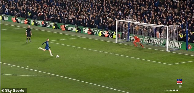 Fans go crazy for Chelsea midfielder Jorginho’s bizarre penalty against Tottenham
