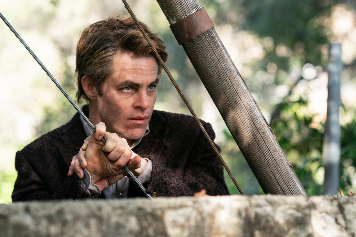 Chris Pine is a surprisingly good fit for ‘I Am the Night’