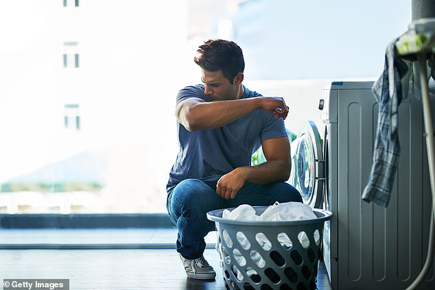 Single men are SMELLIER than those in relationships, study claims