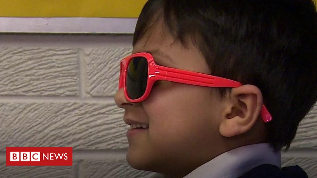 Glasses in school scheme to aid pupils’ reading