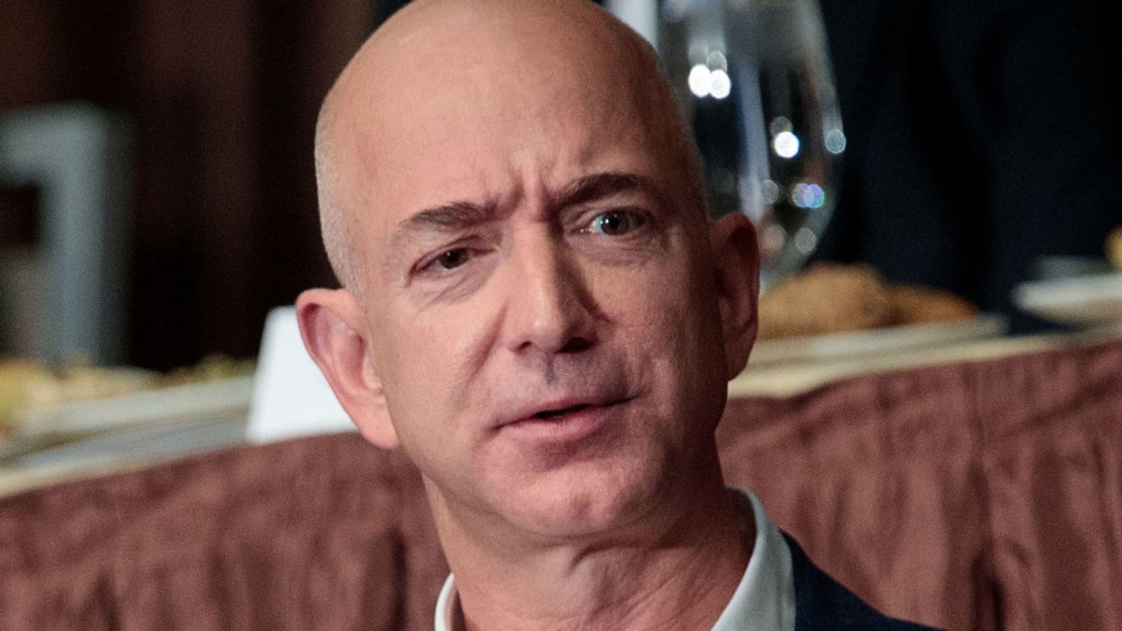 Amazon boss Jeff Bezos claims he was blackmailed by National Enquirer over ‘below the belt selfie’ | US News