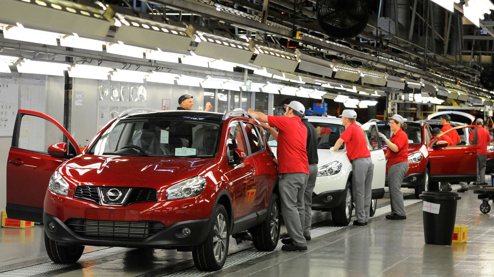 Government ‘may pull multi-million pound support for Nissan’ | Business News