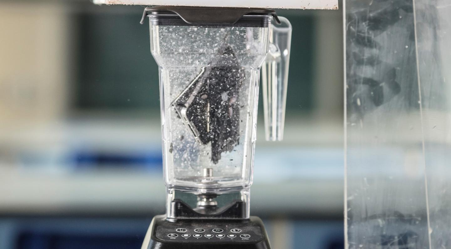 Video shows iPhone shredded to dust in a blender, all in the name of science