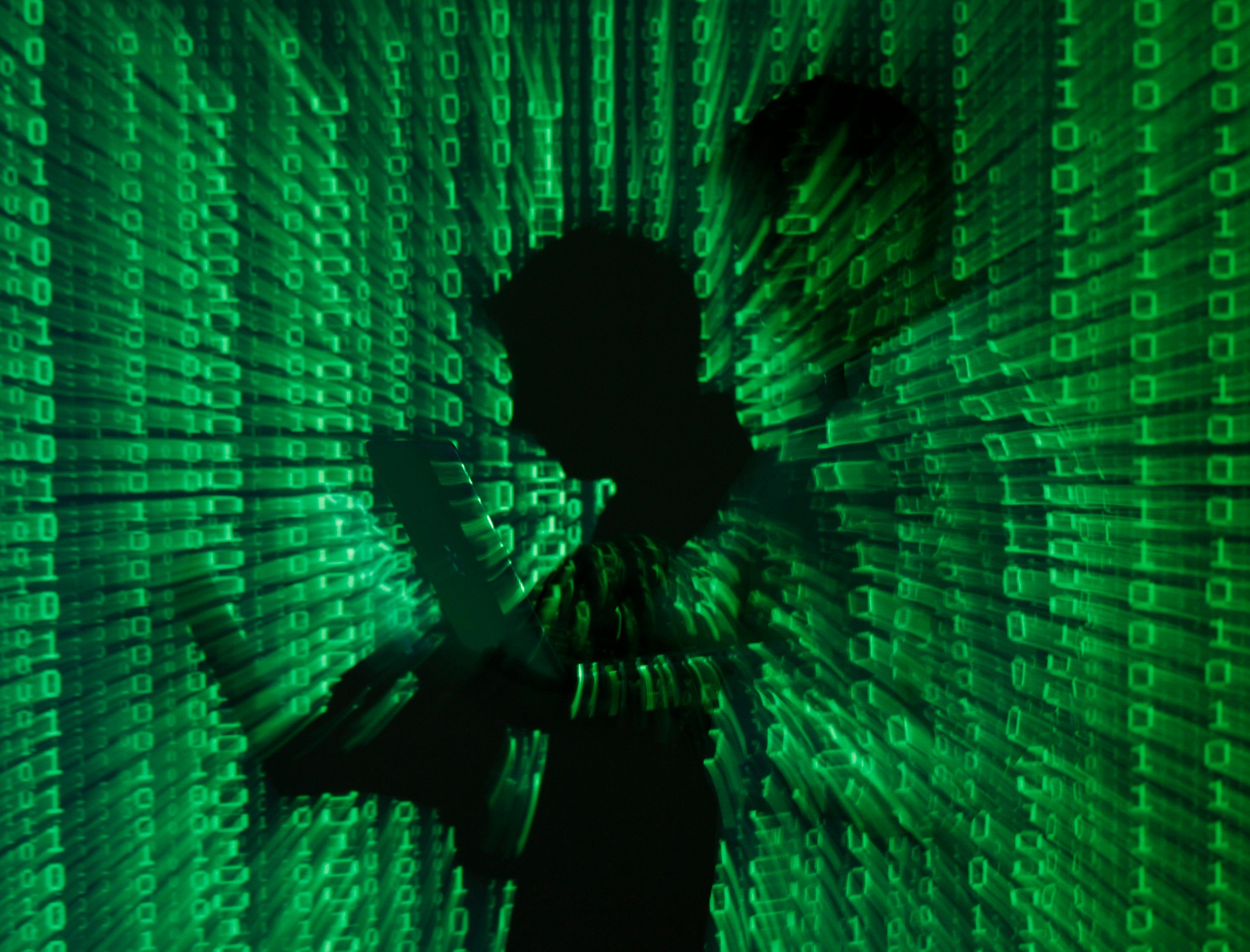 Hackers can take over heart devices, DHS warns