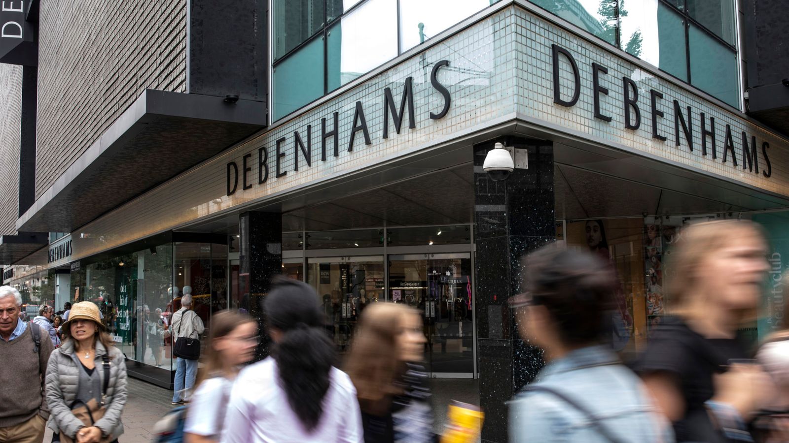 Mike Ashley considers Debenhams cash bid | Business News