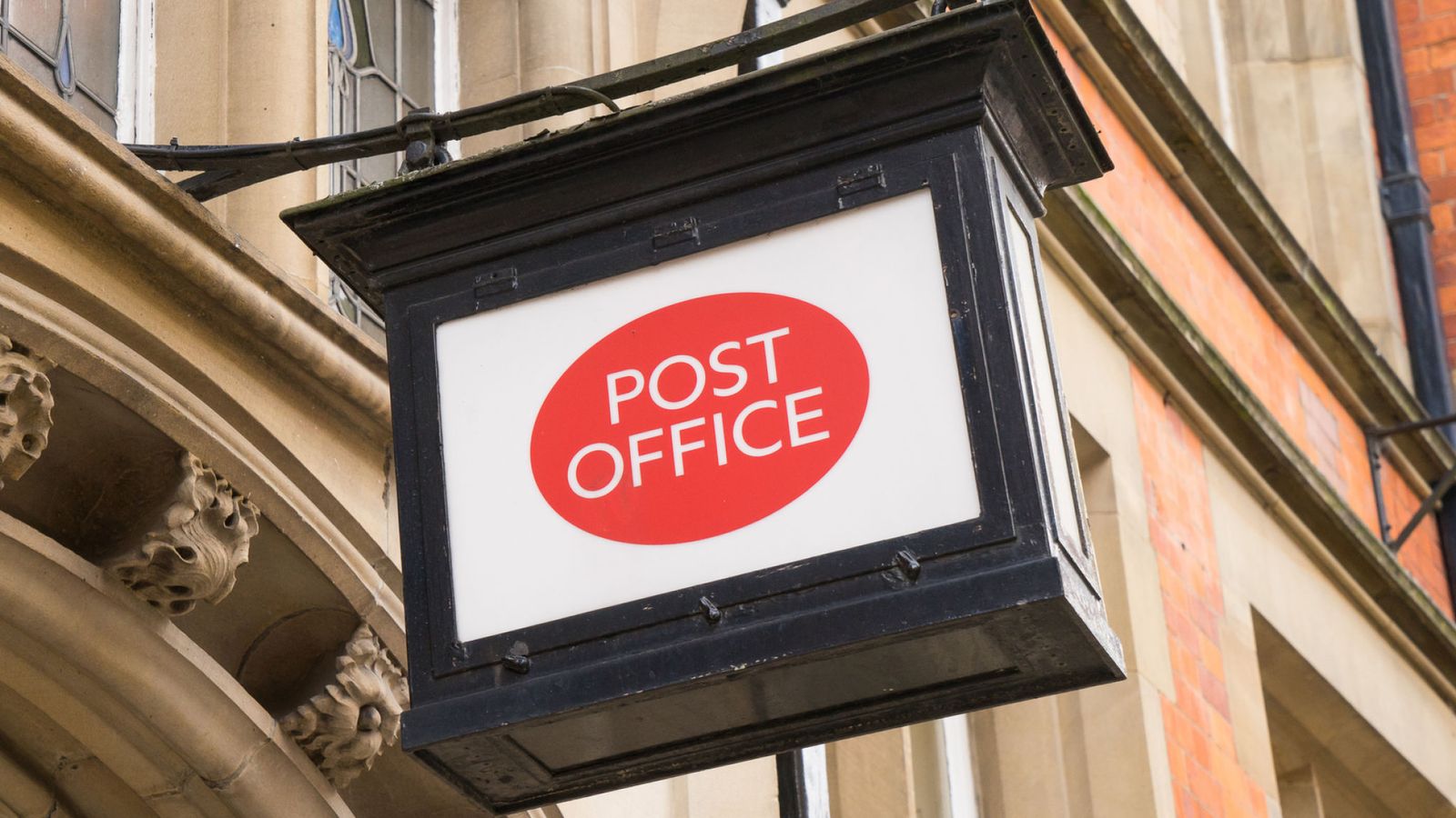 Sub-postmasters win first case against Post Office over Horizon IT system | UK News