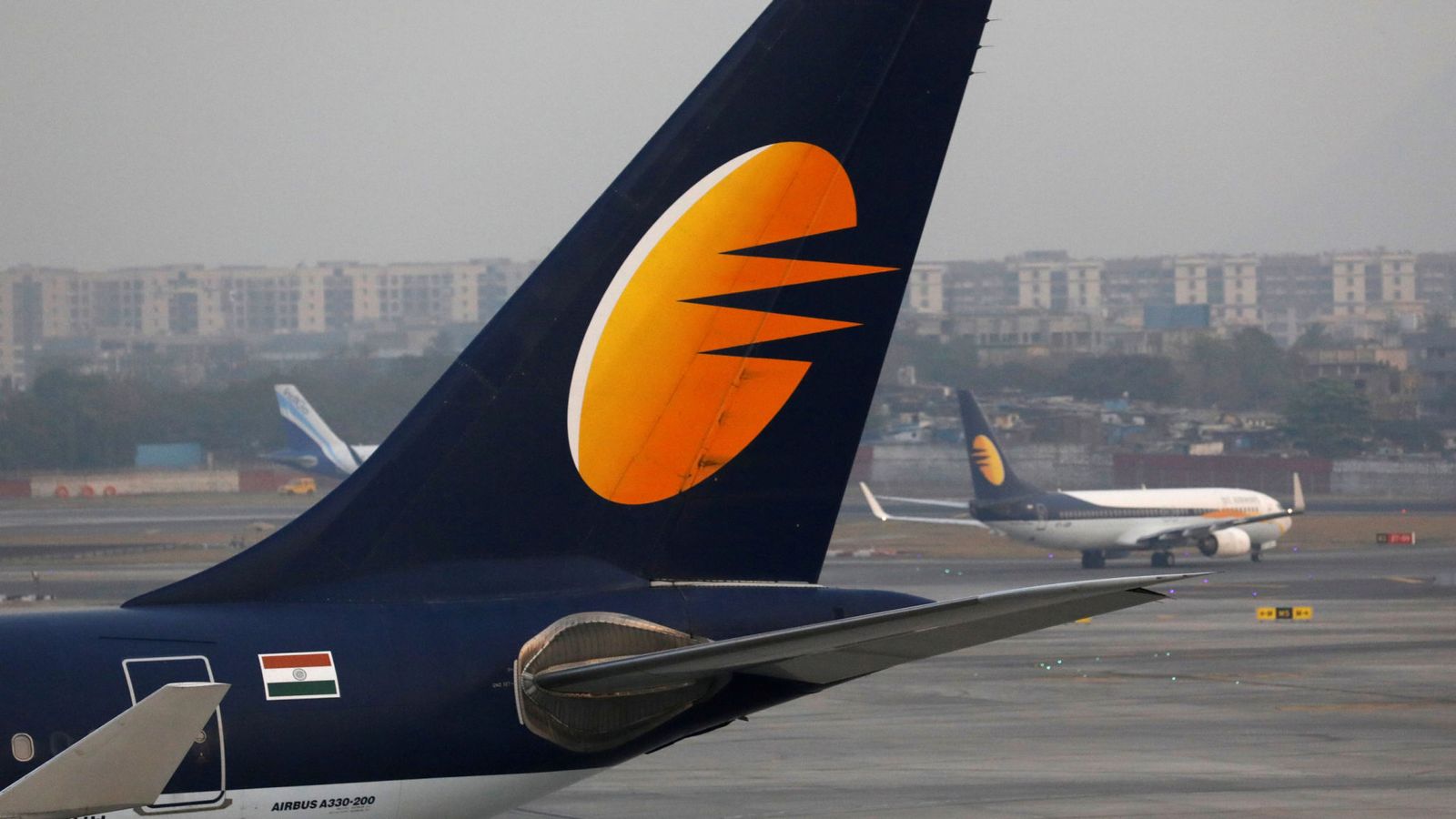 Jet Airways cancels all flights after rescue talks fail | Business News