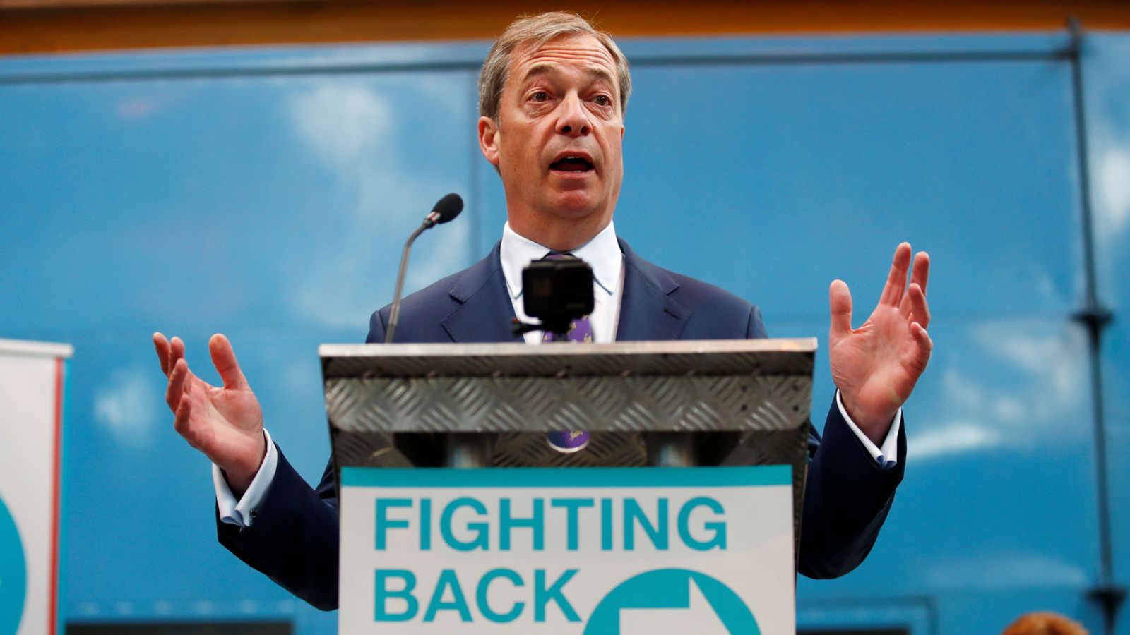 Nigel Farage’s Brexit Party could win European elections – poll | Politics News