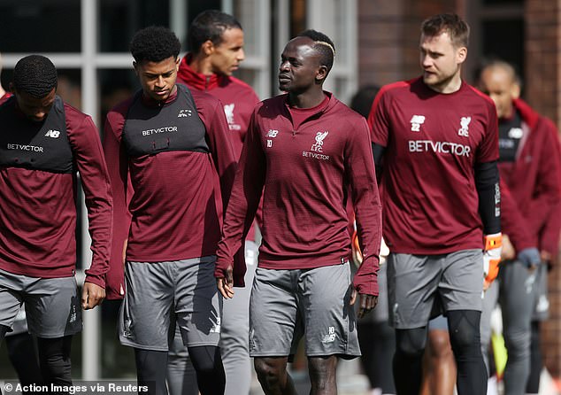 Liverpool sweating on fitness of Virgil van Dijk and Oxlade-Chamberlain ahead of Barcelona clash