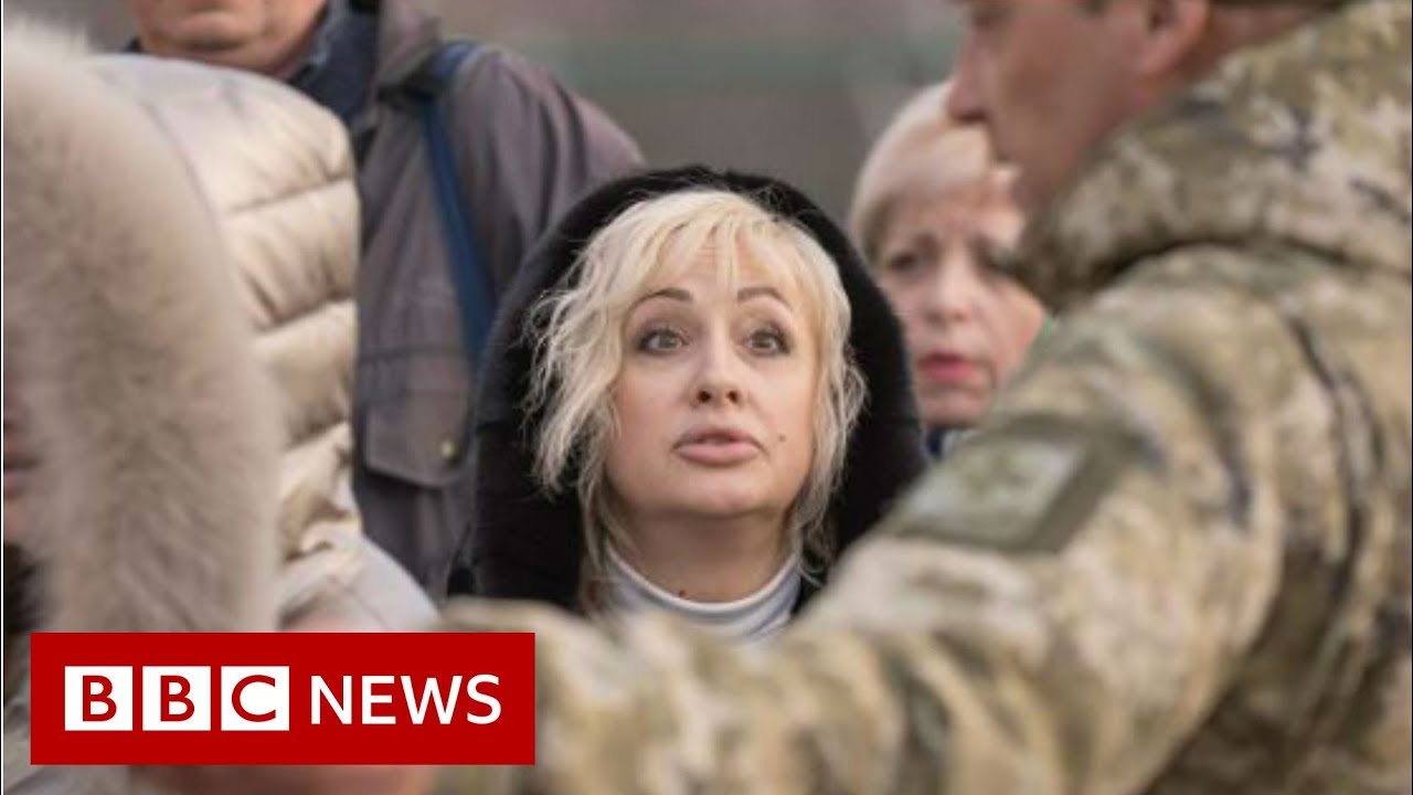 The killer queues of Ukraine – BBC News