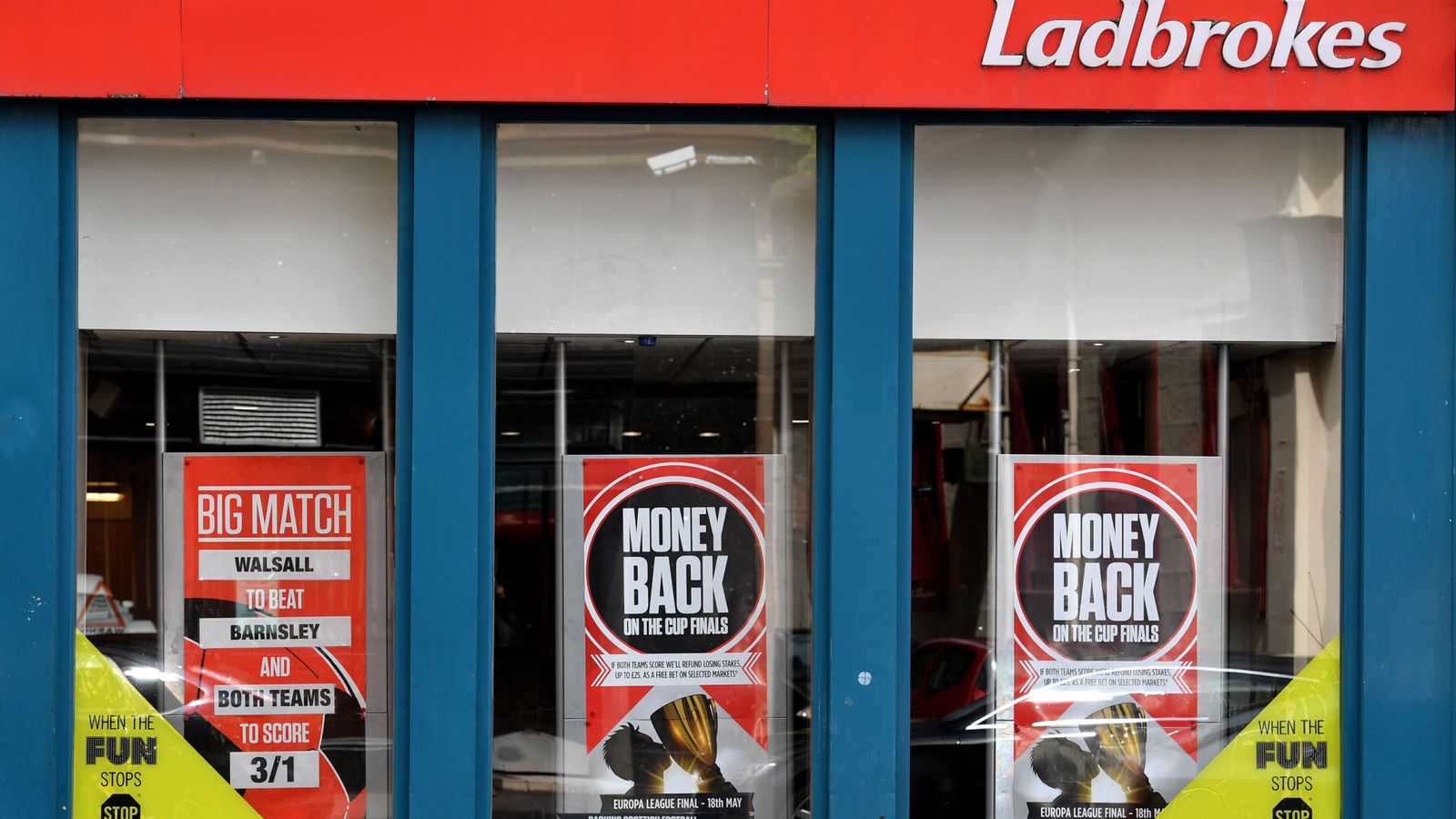 Ladbrokes boss agrees pay cut in gamble to head off revolt | Business News