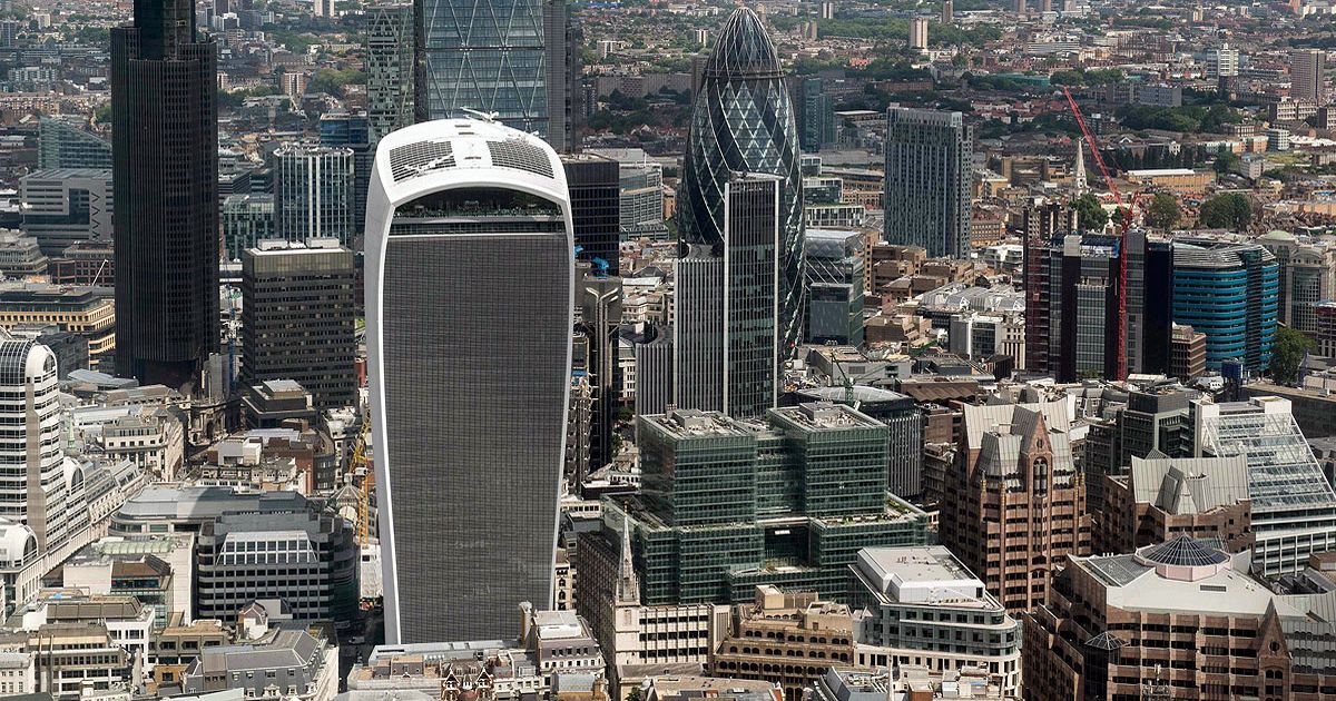 Offshore firms slowly sell off property in UK – but there’s a long way to go