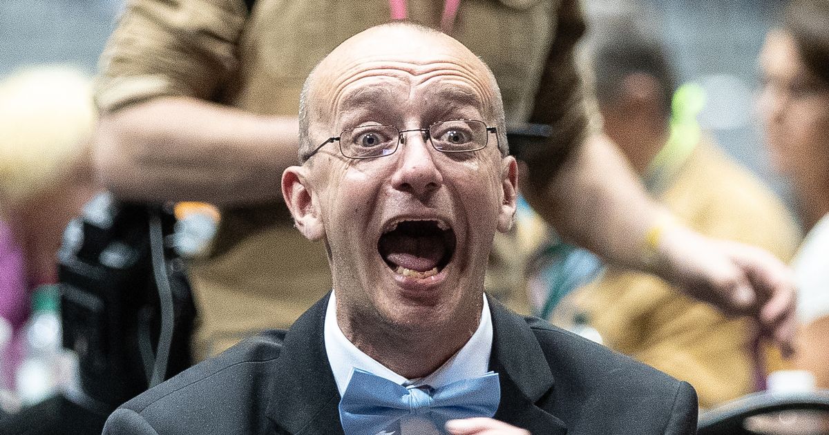 Brexit Party sack campaign chief after his BNP past is revealed