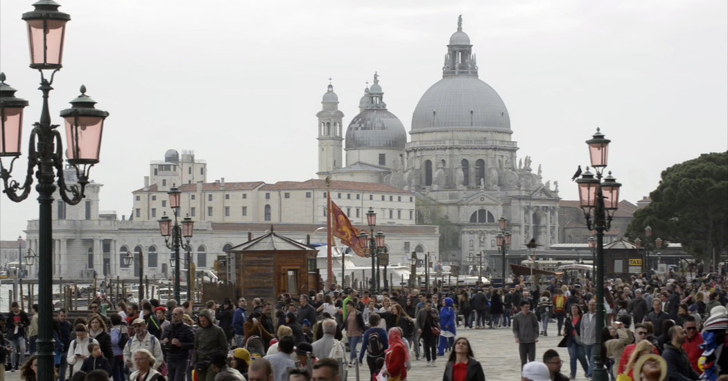 Put Off by Venice’s Crowds? Try the Oasis Next Door