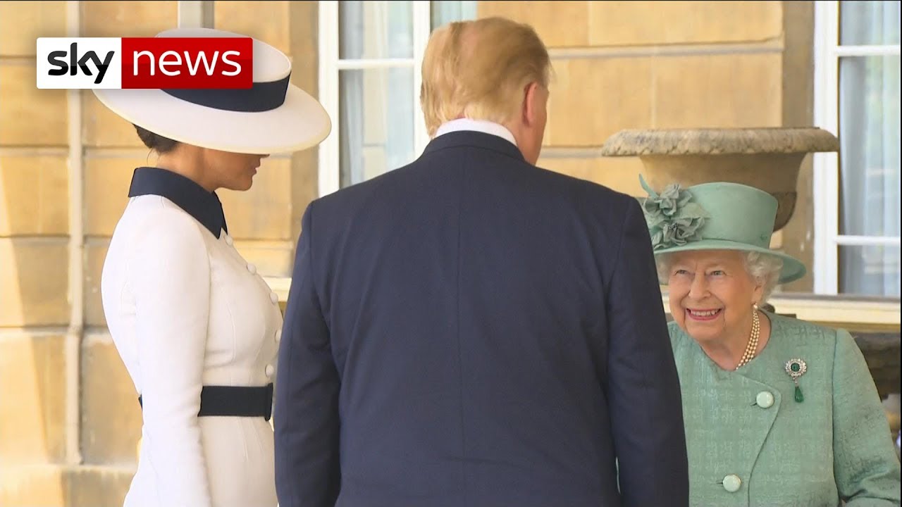 BREAKING NEWS : President Trump meets Queen at Buckingham Palace
