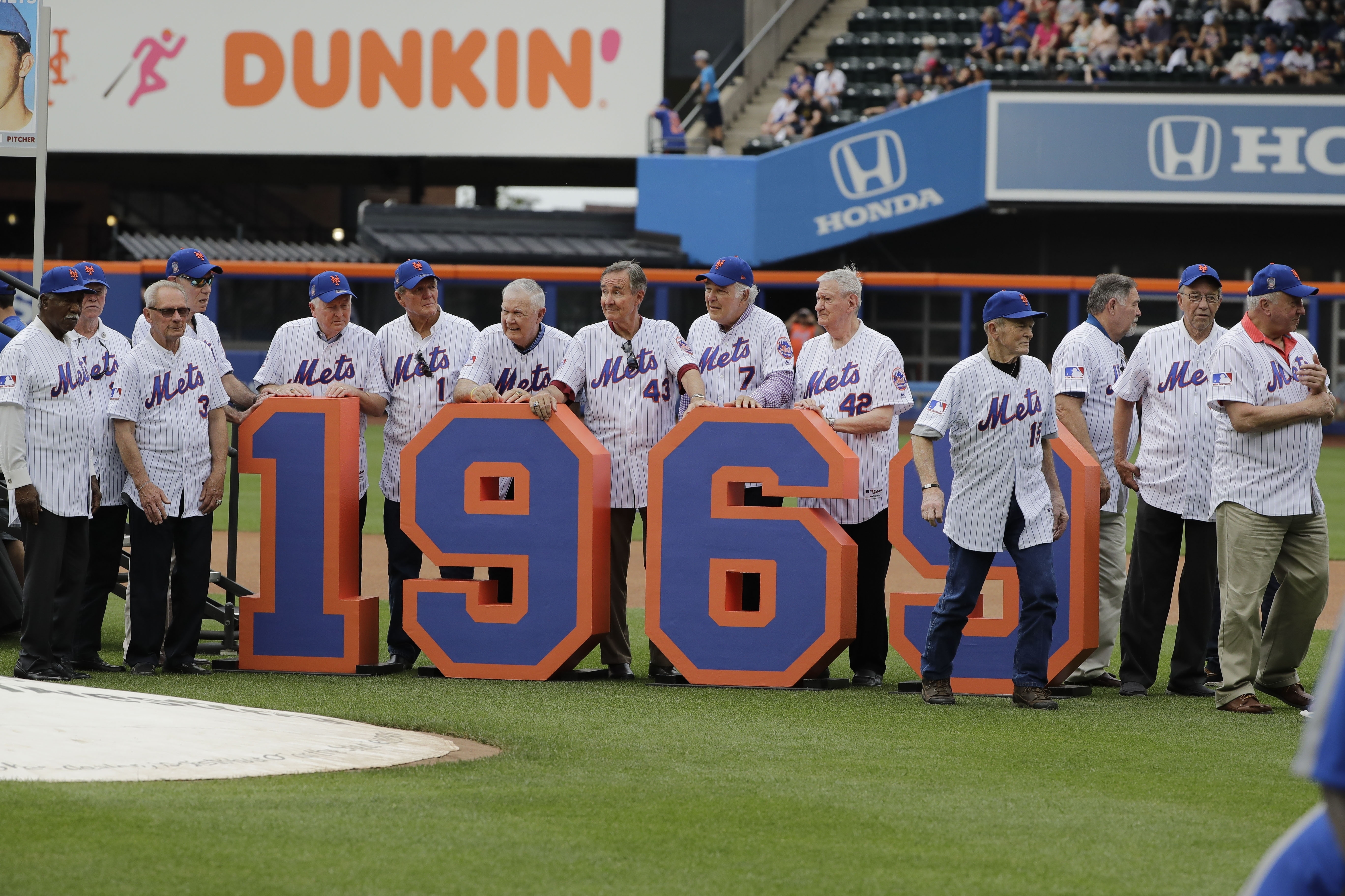 Mets honored with keys to the city 50 years after their 1969 ‘miracle’ season