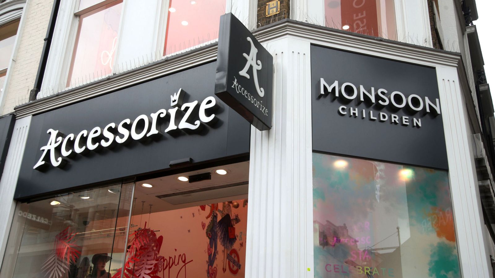 Monsoon founder spars with landlords over rescue deal | Business News