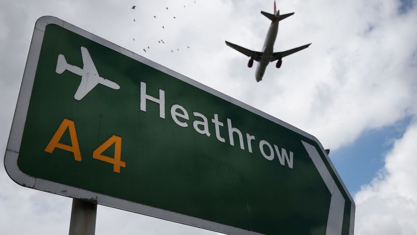 Police gear up to tackle drone threat as Extinction Rebellion plans Heathrow protest | UK News