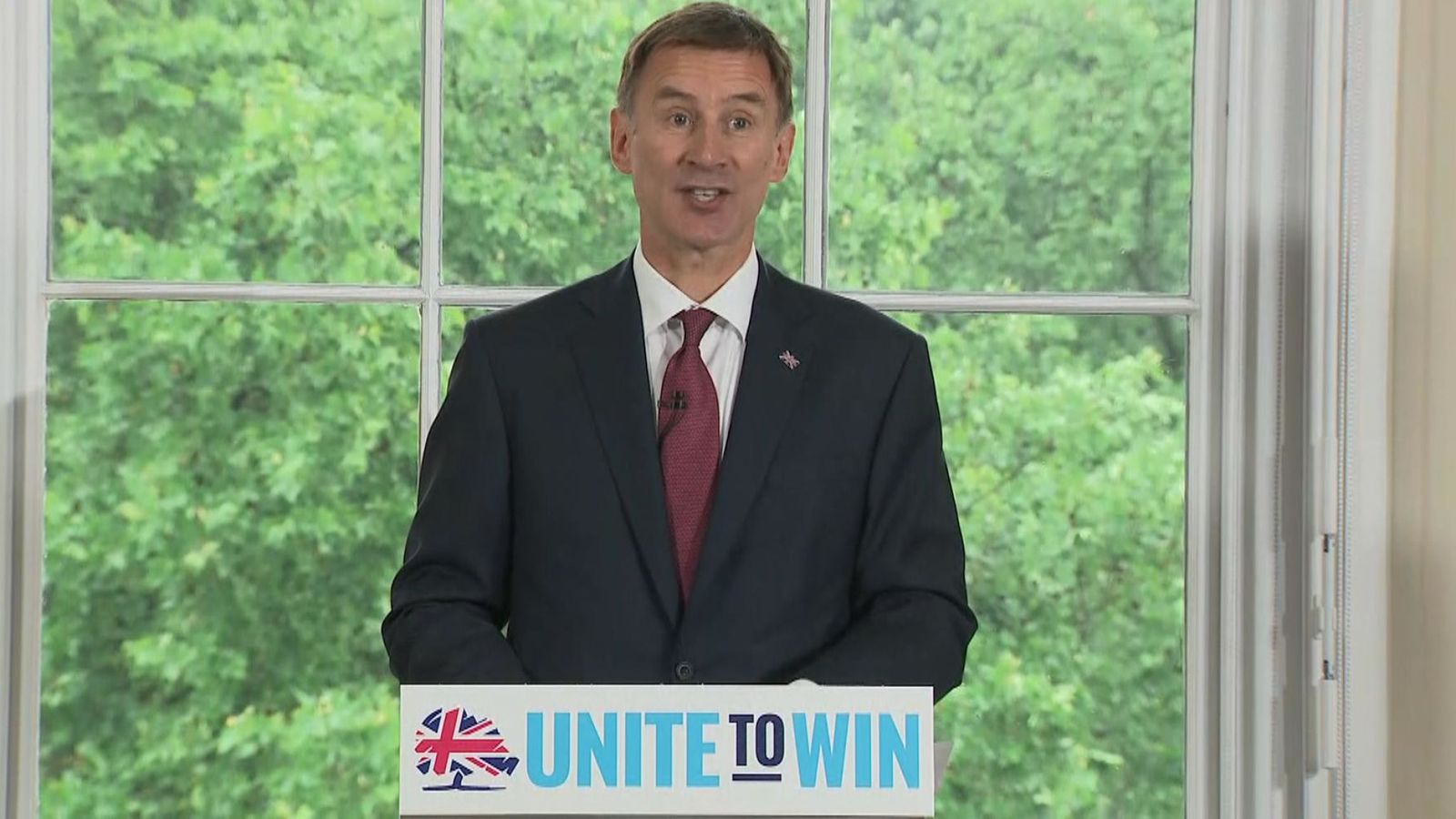 Conservative leadership: Jeremy Hunt receives major boost amid Brexit and tax rows | Politics News