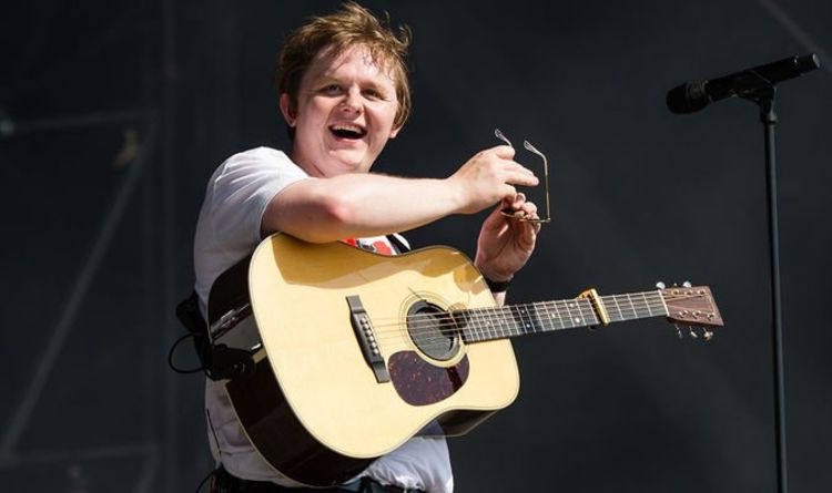 Lewis Capaldi Kew The Music review: The ‘Scottish Beyonce’ is all charm and choons | Music | Entertainment